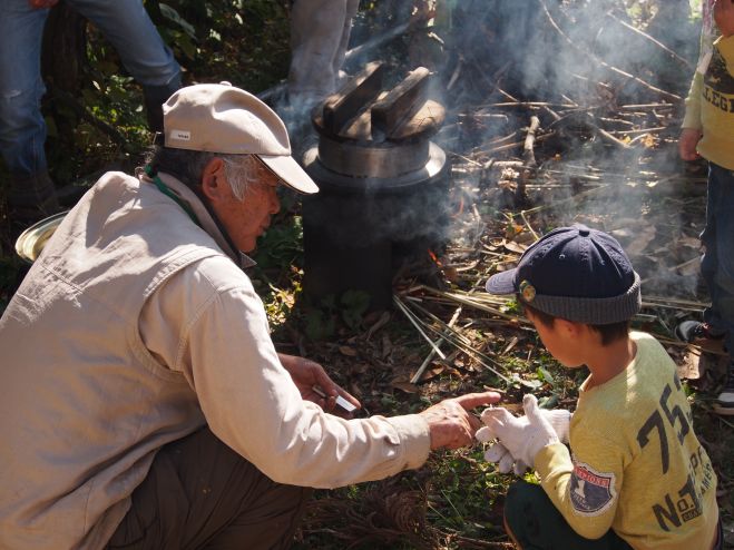 お米を炊いて里山で遊ぼう!~みんなで楽しむネイチャーゲーム~