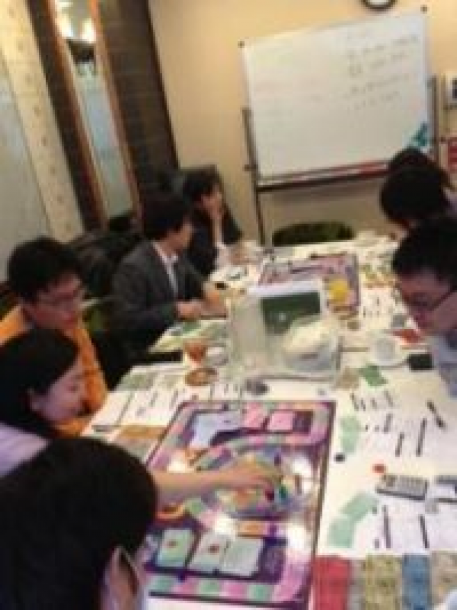 【新宿】11/7(土)9:00~11:00『女性主催・初心者歓迎』自由と自立を目指す方のための金持ち父さんキャッシュフローゲーム会