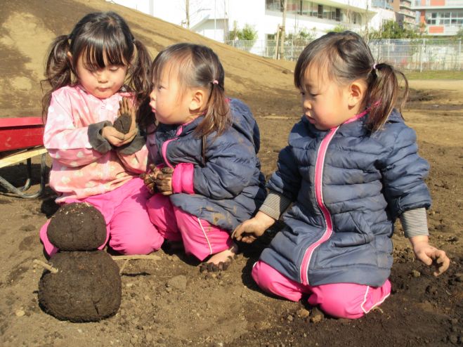 こどもの広場体験バスツアー【2月4日(木)午前の部・文化会館】