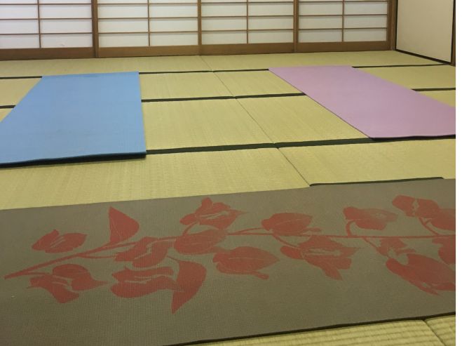 ワンコイン!週末朝ヨガ教室