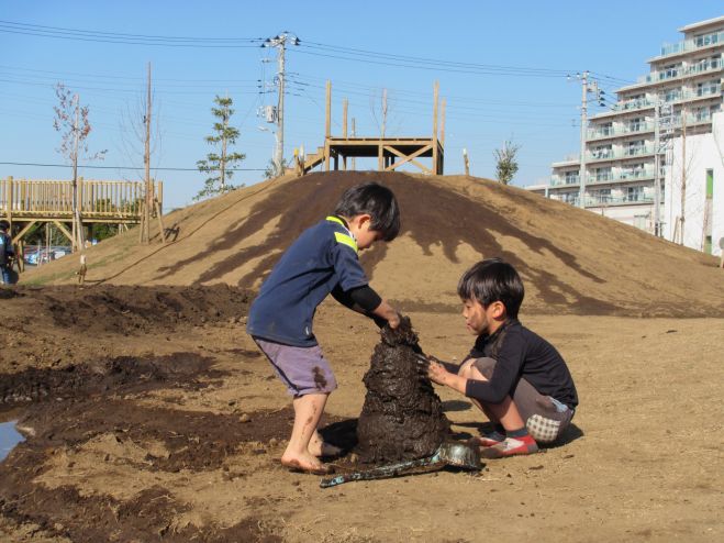 こどもの広場体験バスツアー【3月3日(木)午後の部・総合福祉センター・堀江公民館】