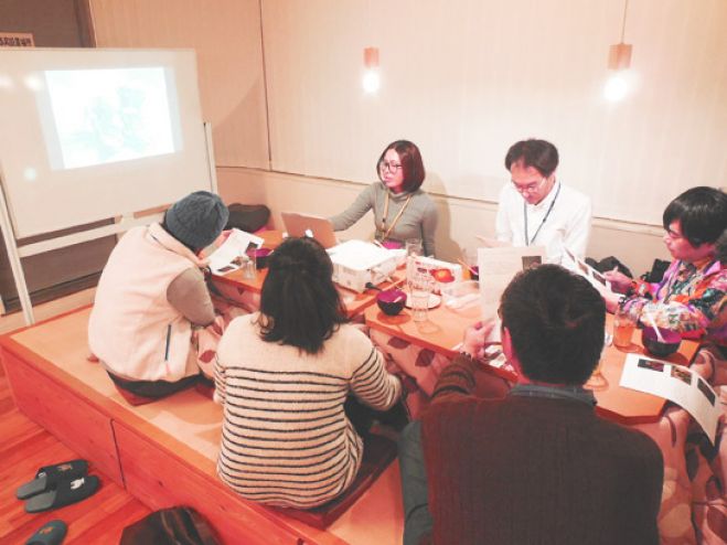 ぺちゃくちゃおしゃべりしながらアートを観る会 vol.6 〜ゴールデンウィーク前にふわりと