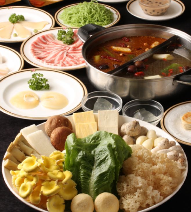 「おいしい食事とお酒を楽しみながら盛り上がろう!! 美肌セミナーand薬膳火鍋グルメ会in六本木」