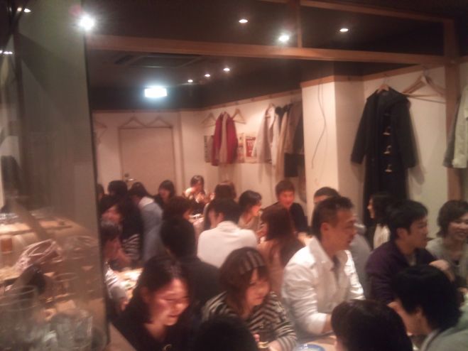 ★6/12(日)【大阪】梅田で飲み会開催!80名限定!居酒屋で友達作り企画★恋活婚活パーティー飲み会開催♪気軽に参加できる安心パーティーで~す♪