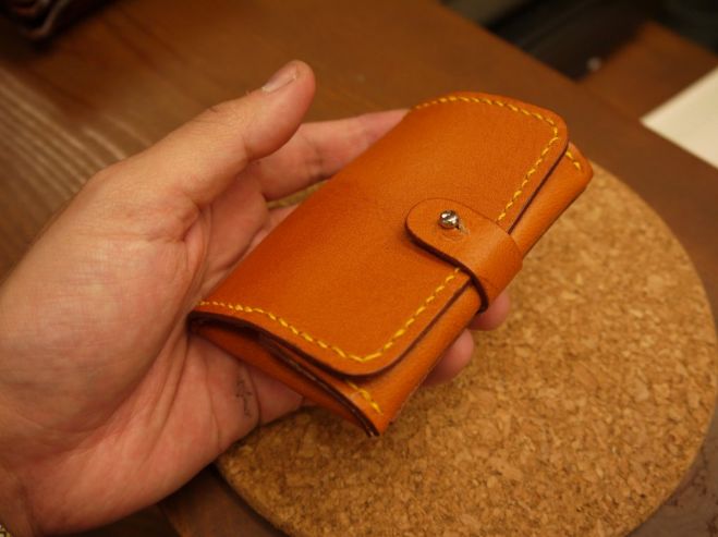 初心者ok!ボックス型レザーコインケース