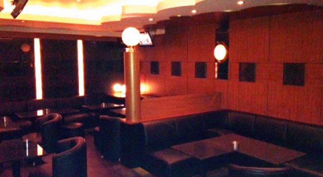 新宿【21時~】男性は公務員・正社員・優遇交流会