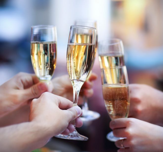 【婚活】夏の夜のBAR体験 〜ディープな街でハシゴ飲みを楽しもう!〜
