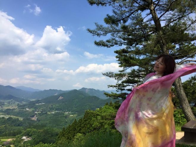 女性限定プレミアムツアー『Art of Feminine Presence 洞爺湖リトリート〜大自然のなかで女性性が満ちていく旅』