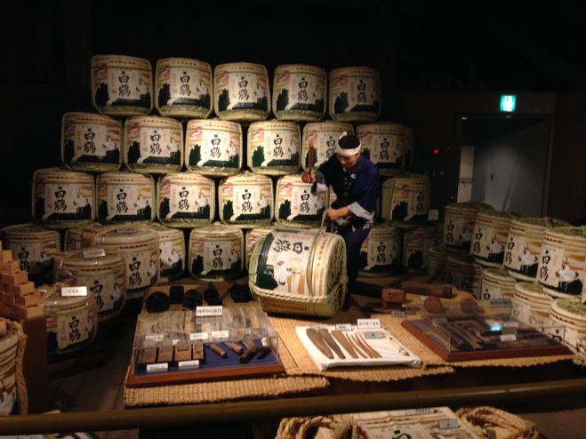 日本の粋な食文化「仕込み水で打つそばと日本酒を楽しむ」