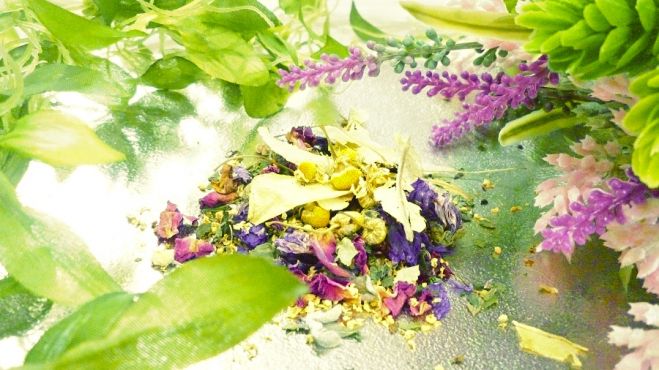 ≪植物美容≫自宅でも簡単にできる!100%天然成分 ハーバルフェイススチーム&ローションの作り方