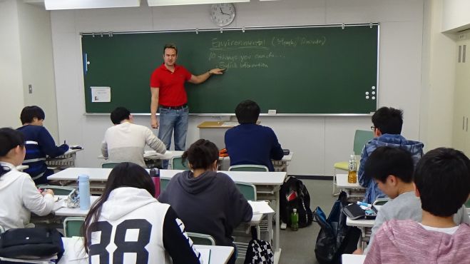 スタートダッシュ!留学先の授業に慣れるためのトレーニングとは?(中高生の留学にご興味がある生徒・保護者対象)