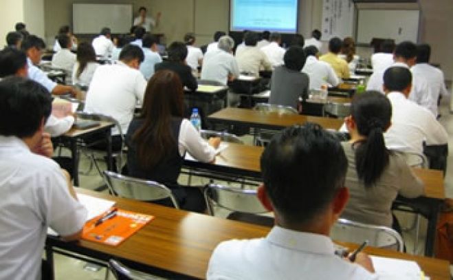 来月から売上アップできる実践手法_ IT個人事業者向け顧客視点活用セミナー コピー