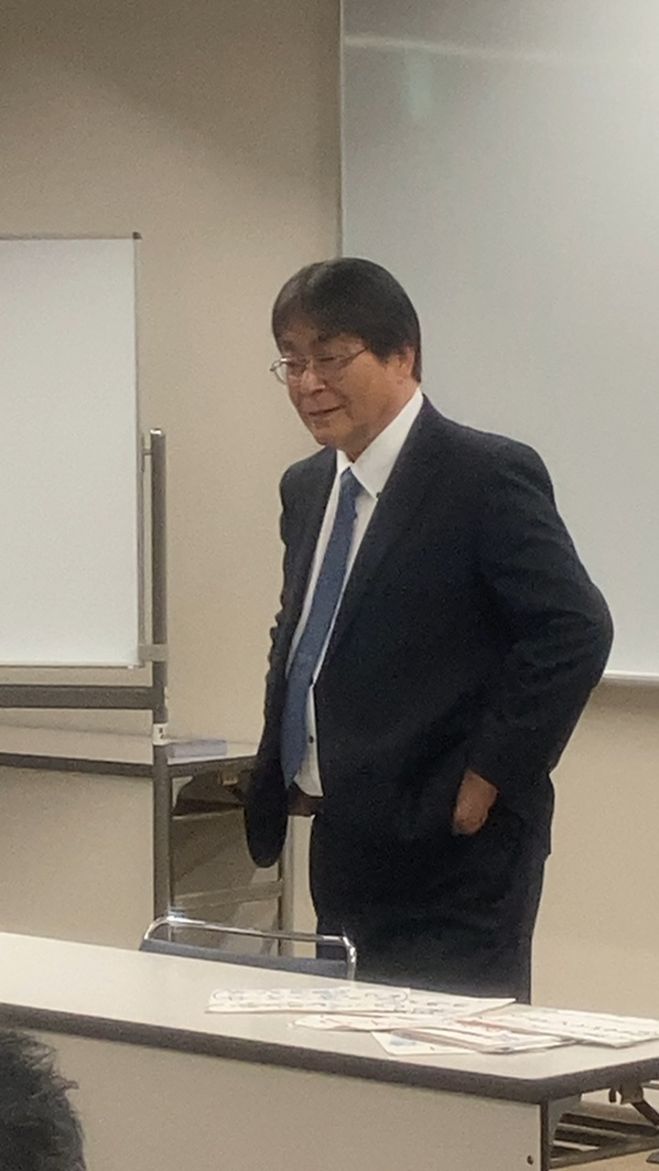 第1回二瓶弘行先生に学ぶ「説明文の授業づくり基礎基本」大阪セミナー