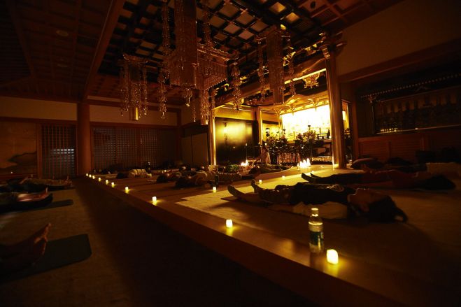 Temple Candle Yoga お寺で 癒し のキャンドルヨガ 寺 キャンドル ヨガ 法話 19年2月24日 東京都 こくちーずプロ