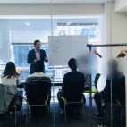 お金の勉強しませんか?元外資系金融機関ファンドマネージャーが教える「お金の本質」と目から鱗のトレード手法