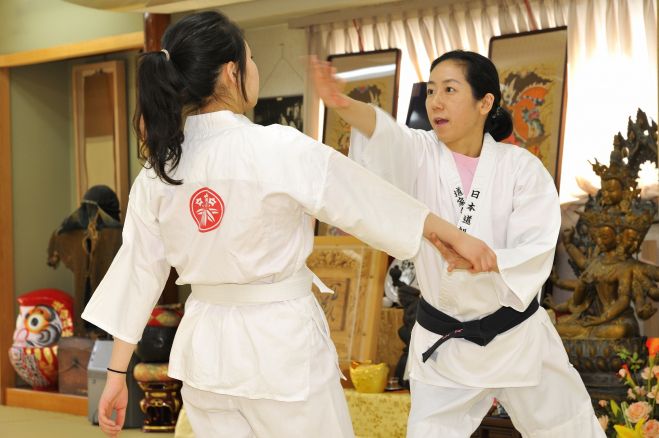 女性におすすめ護身術 気のトレーニングで凛としたしなやかさを手に入れよう 21年3月13日 北海道 こくちーずプロ