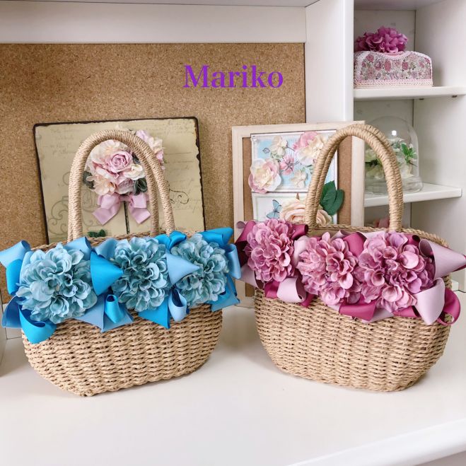 ♡とっても可愛いカゴバッグ♡ブルーリボン&amp;フラワー 大人可愛い♡フラワービジューリボンブローチ付PPかごバッグ［シルバー