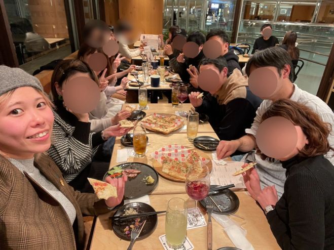 名古屋のカフェで開催する友活交流会MINGLEの様子